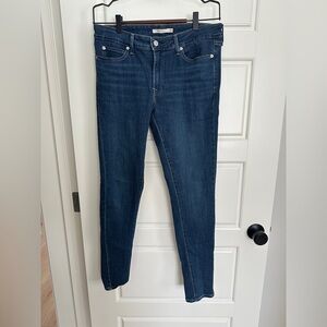 Levi's 711 Skinny Jeans